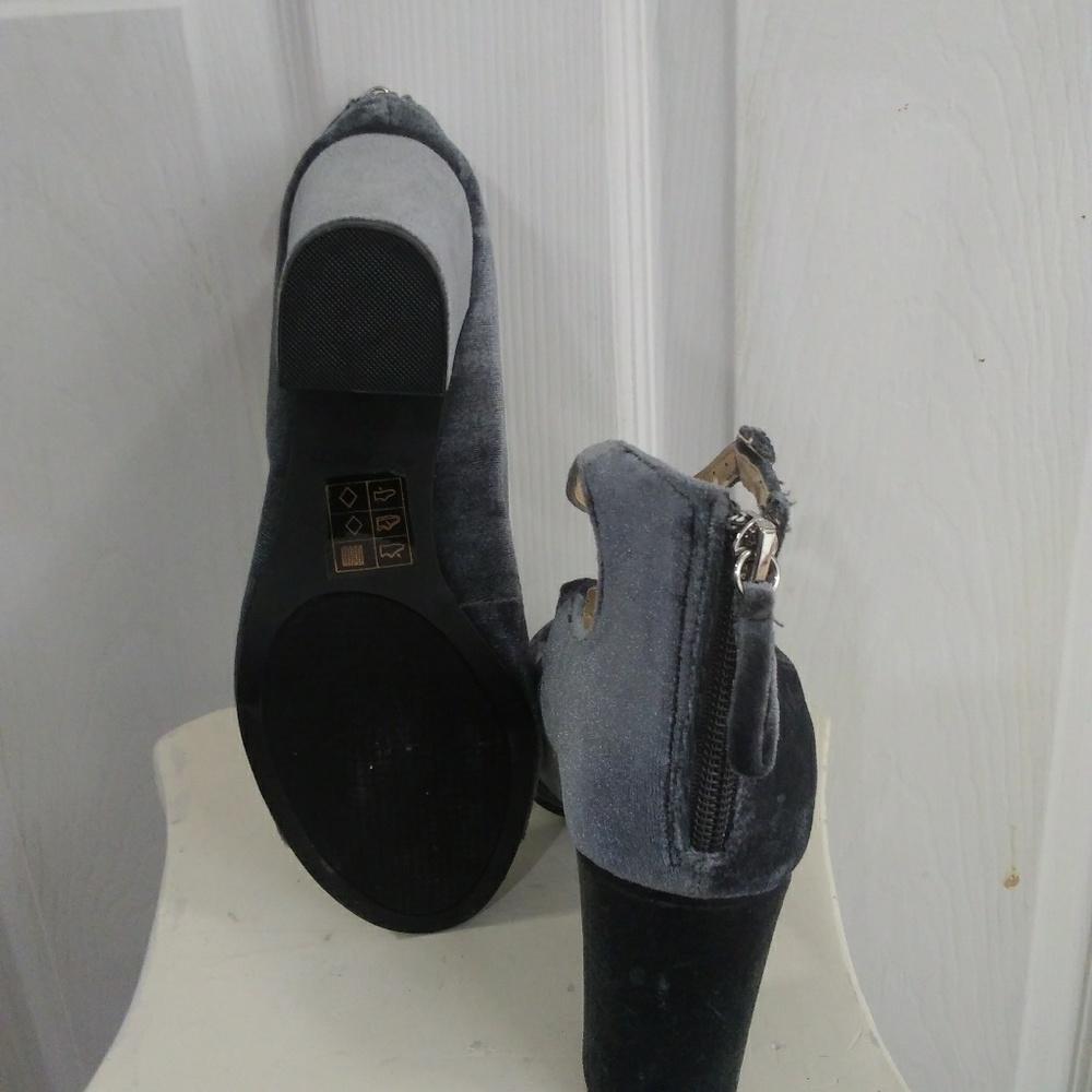 Zigi Soho Heels - Picture 5 of 7